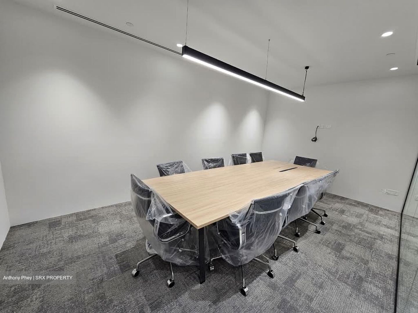 Visioncrest (D9), Office #575454571